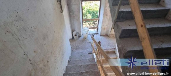 5 rooms House in Montignoso, Italy No. 176628 23
