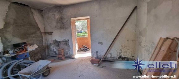 5 rooms House in Montignoso, Italy No. 176628 6