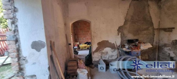 5 rooms House in Montignoso, Italy No. 176628 5