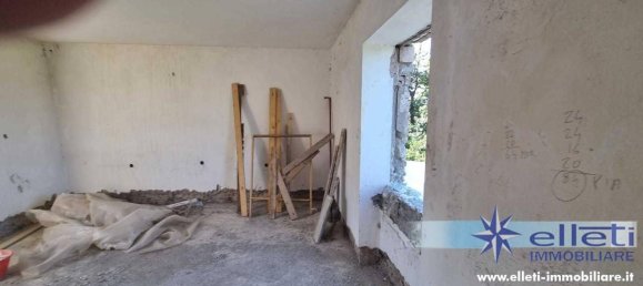 5 rooms House in Montignoso, Italy No. 176628 14