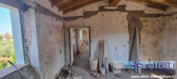 5 rooms House in Montignoso, Italy No. 176628 22