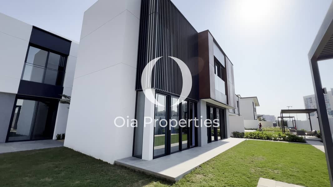 4 bedrooms Villa in Saadiyat Island, UAE No. 104419