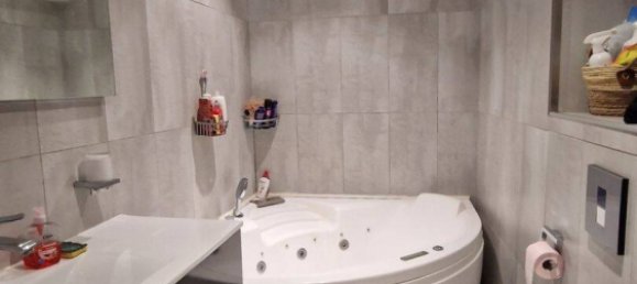 2 chambres Appartement à Metz, France No. 269656 4