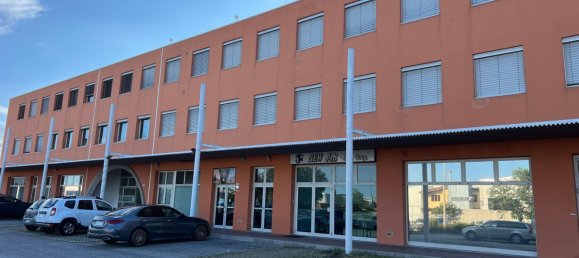 142m² Office in Spresiano, Italy No. 178789 9