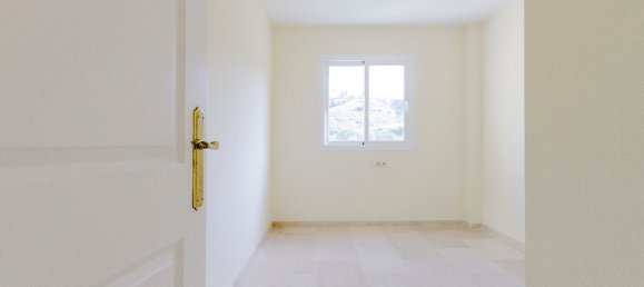 2 Schlafzimmer Wohnung in Marbella, Spain, Nr. 630 8