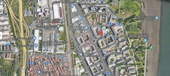 11m² Garage in Lisbon, Portugal No. 93386 4