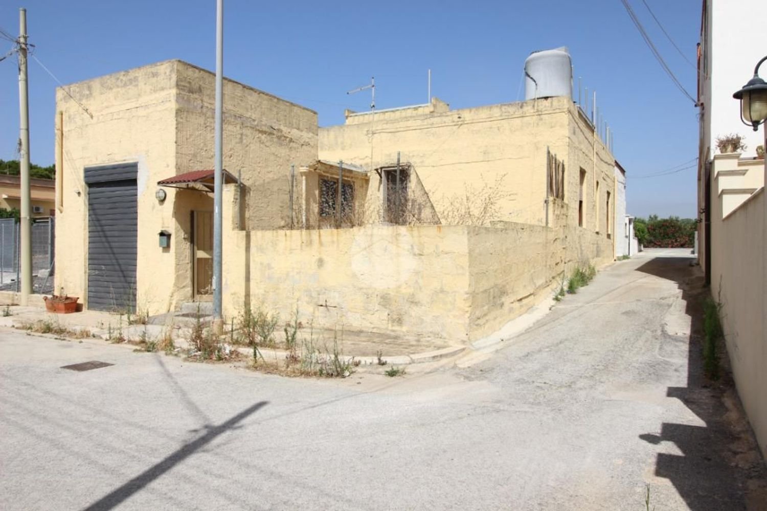 3 bedrooms House in Trapani, Italy No. 385040