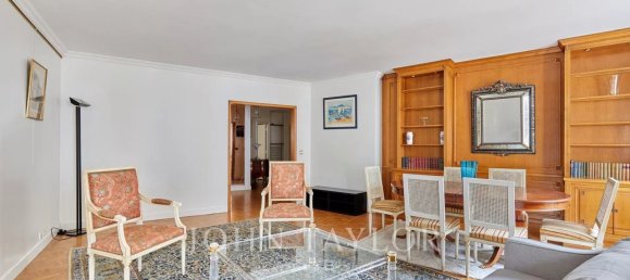 Apartamento de 3 dormitorios en Paris, France No. 347899 3