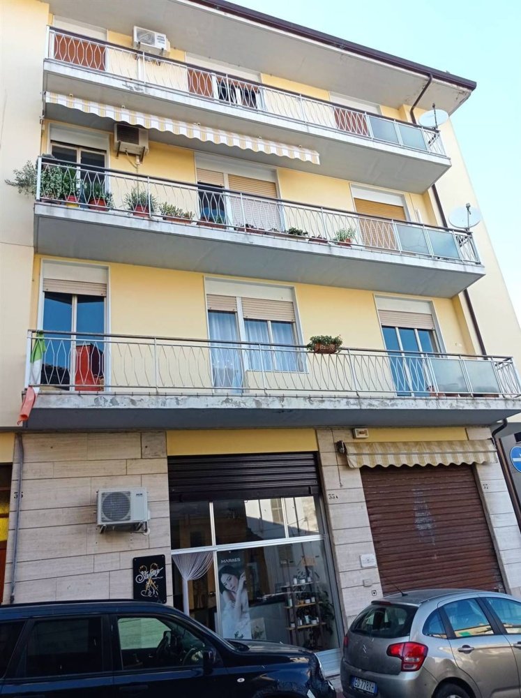 6-salle Appartement à Orsogna, Italy No. 115349