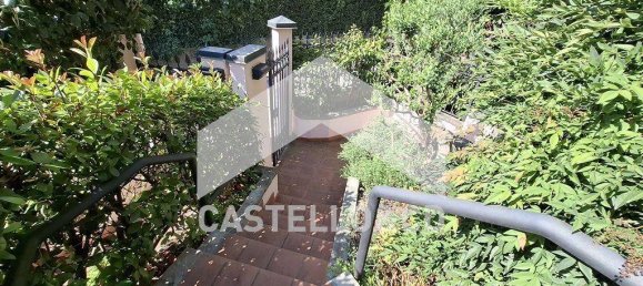 2 Schlafzimmer Wohnung in Desenzano del Garda, Italy, Nr. 279815 4