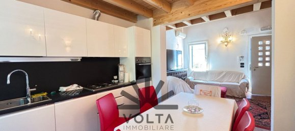 3 rooms Apartment in Mogliano Veneto, Italy No. 307129 3