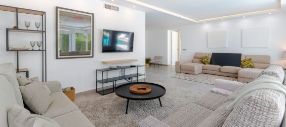 Villa de 6 dormitorios en Marbella, Spain No. 80855 2