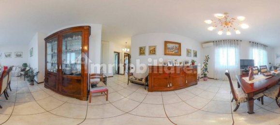 Apartamento T2 em Desio, Italy N.º 120253 26