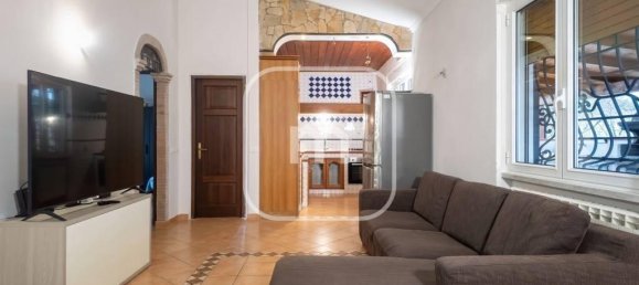 Вилла с 4 комнатами в Сан Чезарео, Италия № 28143 9