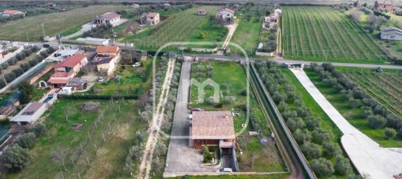 Вилла с 4 комнатами в Сан Чезарео, Италия № 28143 6