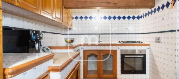 Вилла с 4 комнатами в Сан Чезарео, Италия № 28143 11