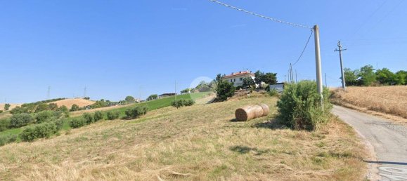 Земельный участок 7000м² в Розето дельи Абруцци, Италия № 295906 9