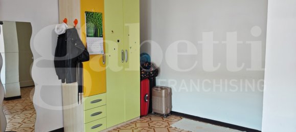 4 bedrooms Apartment in Pozzilli, Italy No. 311702 7