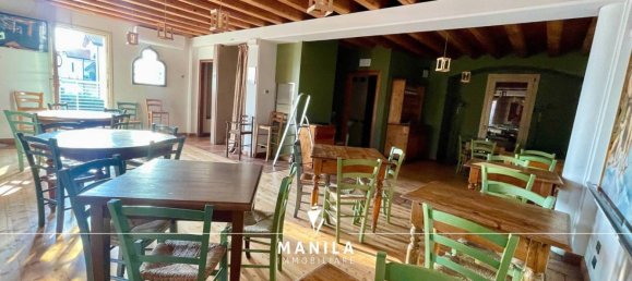 5 rooms Commercial property in Paese, Italy No. 135426 6