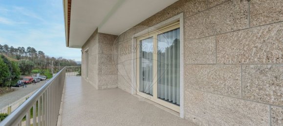 4 bedrooms House in Garfe, Portugal No. 37277 39