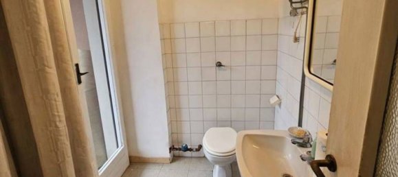 Studio in Laveno-Mombello, Italy No. 212152 10