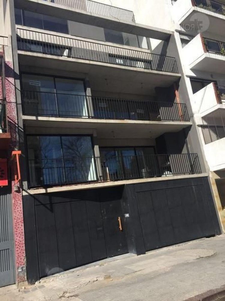 Entrepôt à Buenos Aires, Argentina No. 109069