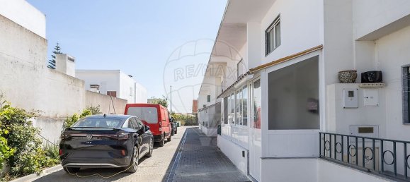 3 bedrooms House in Moita, Portugal No. 176967 5