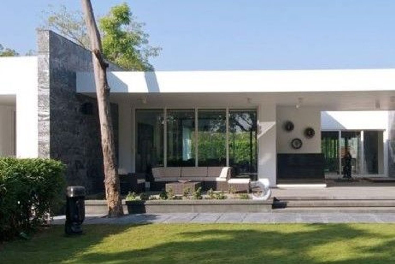 Земельный участок 1089м² в Латина, Италия № 108693