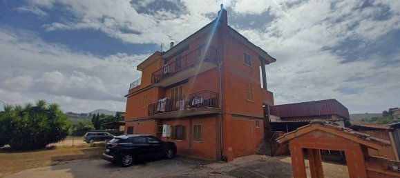 3 bedrooms Apartment in Priverno, Italy No. 328293 21