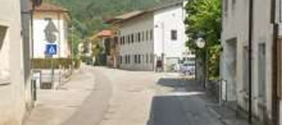 Apartamento de 4 dormitorios en Pordenone, Italy No. 377428 8