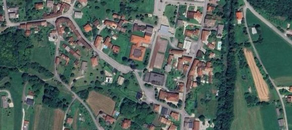 Apartamento de 4 dormitorios en Pordenone, Italy No. 377428 2