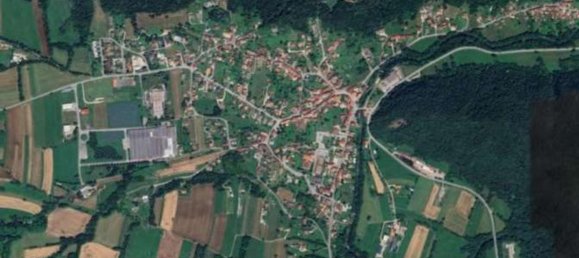 Apartamento de 4 dormitorios en Pordenone, Italy No. 377428 3