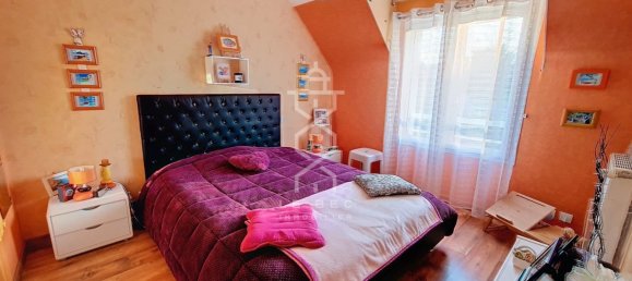 Villa de 3 dormitorios en Hennebont, France No. 99827 8