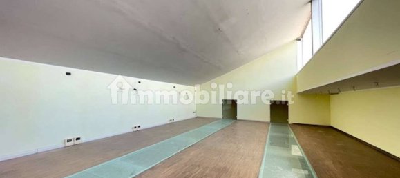 193m² Office in Brembate di Sopra, Italy No. 138801 5