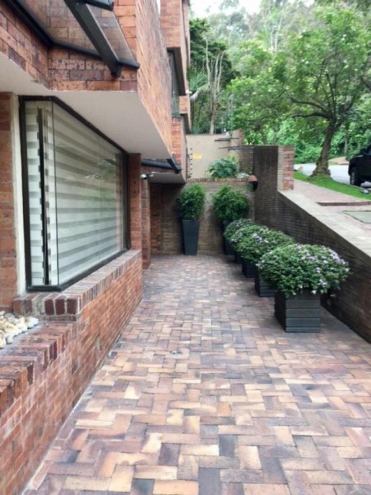 Casa de 3 dormitorios en Bogotá, Colombia No. 11259