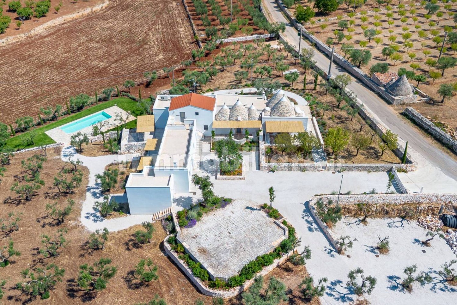 6 bedrooms House in Castellana Grotte, Italy No. 353260