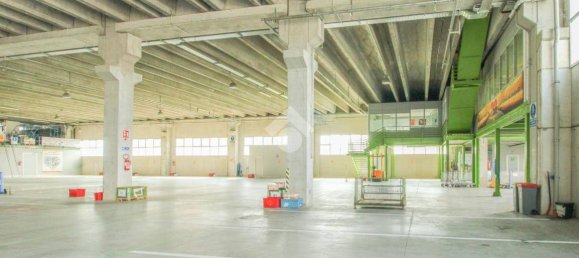 4 rooms Warehouse in Rovato, Italy No. 141646 20