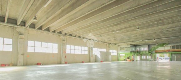 4 rooms Warehouse in Rovato, Italy No. 141646 9