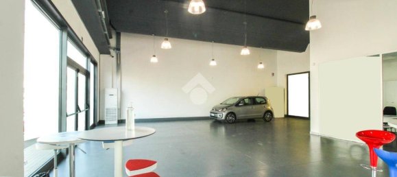 4 rooms Warehouse in Rovato, Italy No. 141646 15