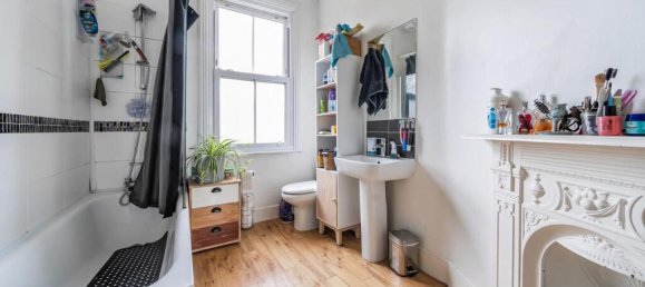 3 bedrooms House in Beckenham, United Kingdom No. 14391 20