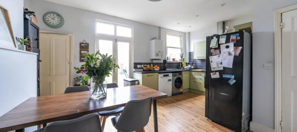 3 bedrooms House in Beckenham, United Kingdom No. 14391 16