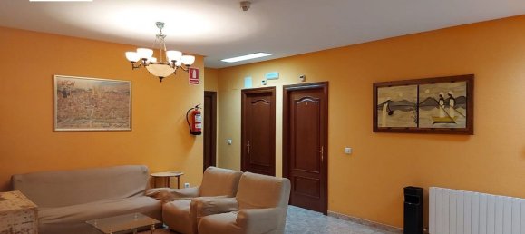 Propiedad comercial en La Robla, Spain 705 m² No. 76235 9