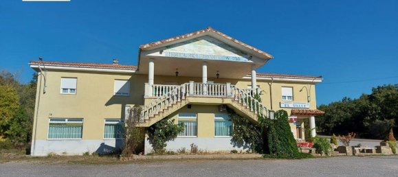 Propiedad comercial en La Robla, Spain 705 m² No. 76235 2