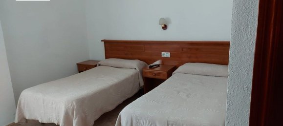 Propiedad comercial en La Robla, Spain 705 m² No. 76235 11