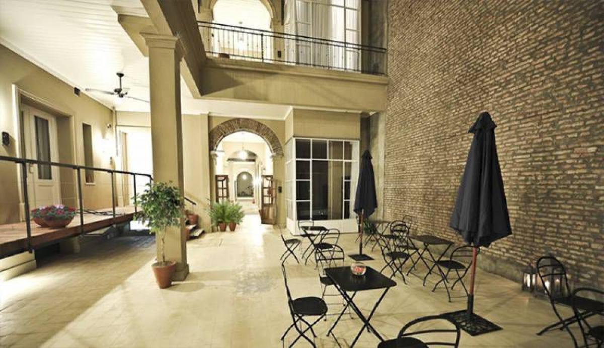 Gebäude in Buenos Aires, Argentina 2200m², Nr. 109610