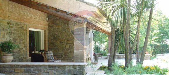 Villa de 20 divisões em Rome, Italy N.º 210442 30