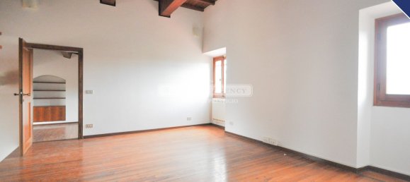 Casa de 8 divisões em Florence, Italy N.º 49107 21