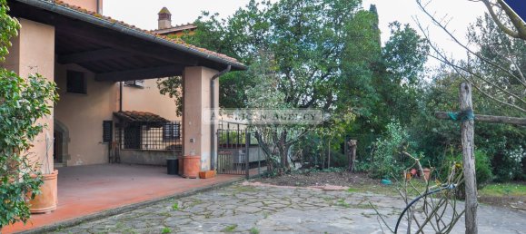 Casa de 8 divisões em Florence, Italy N.º 49107 16