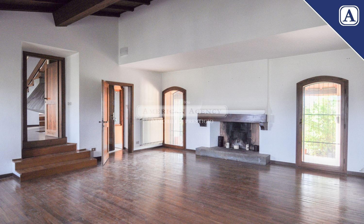 Casa de 8 divisões em Florence, Italy N.º 49107