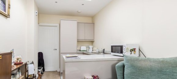 4 Schlafzimmer Haus in Kenley, United Kingdom, Nr. 8026 27